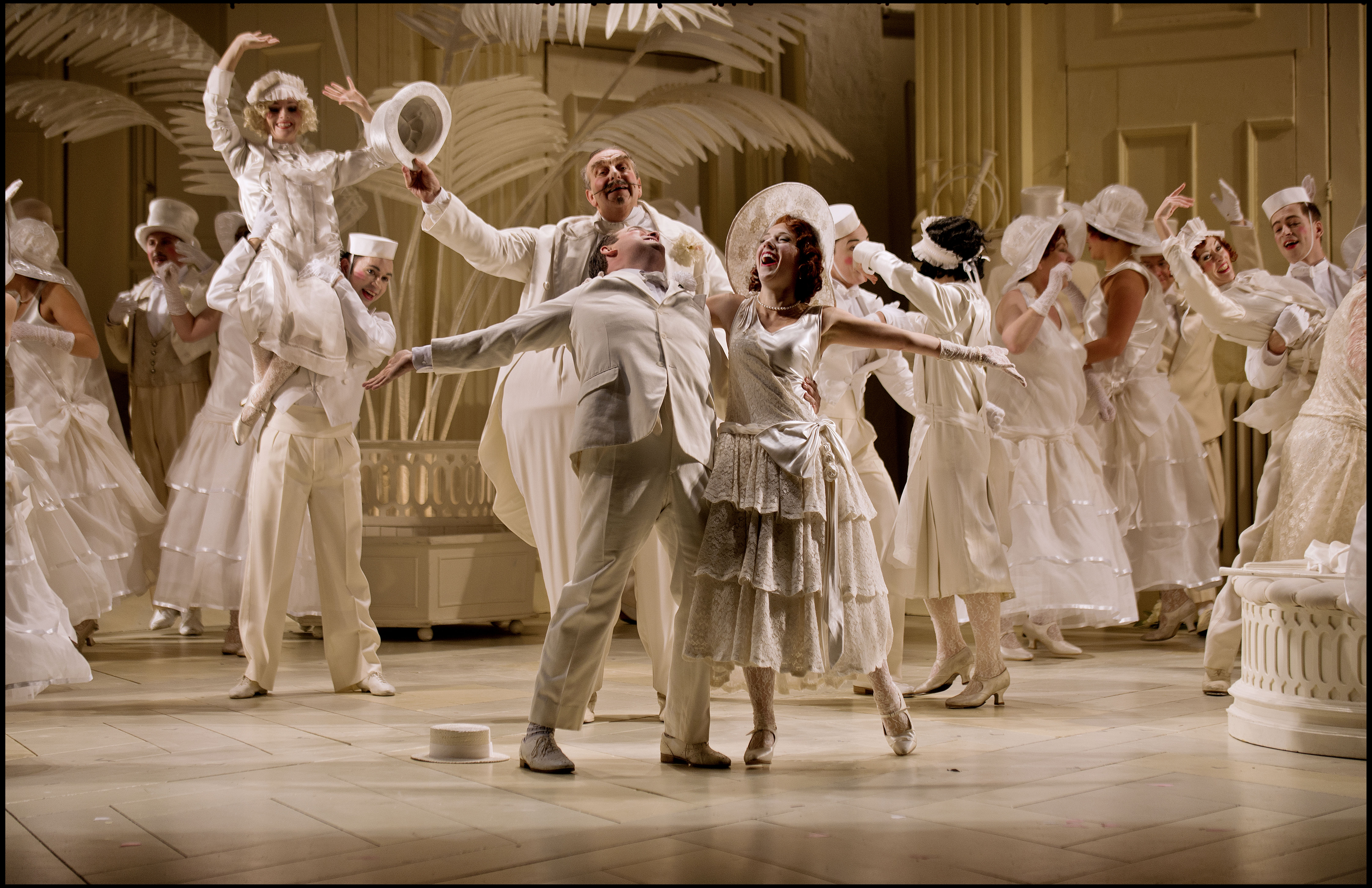 English National Opera MIKADO / Studio 123