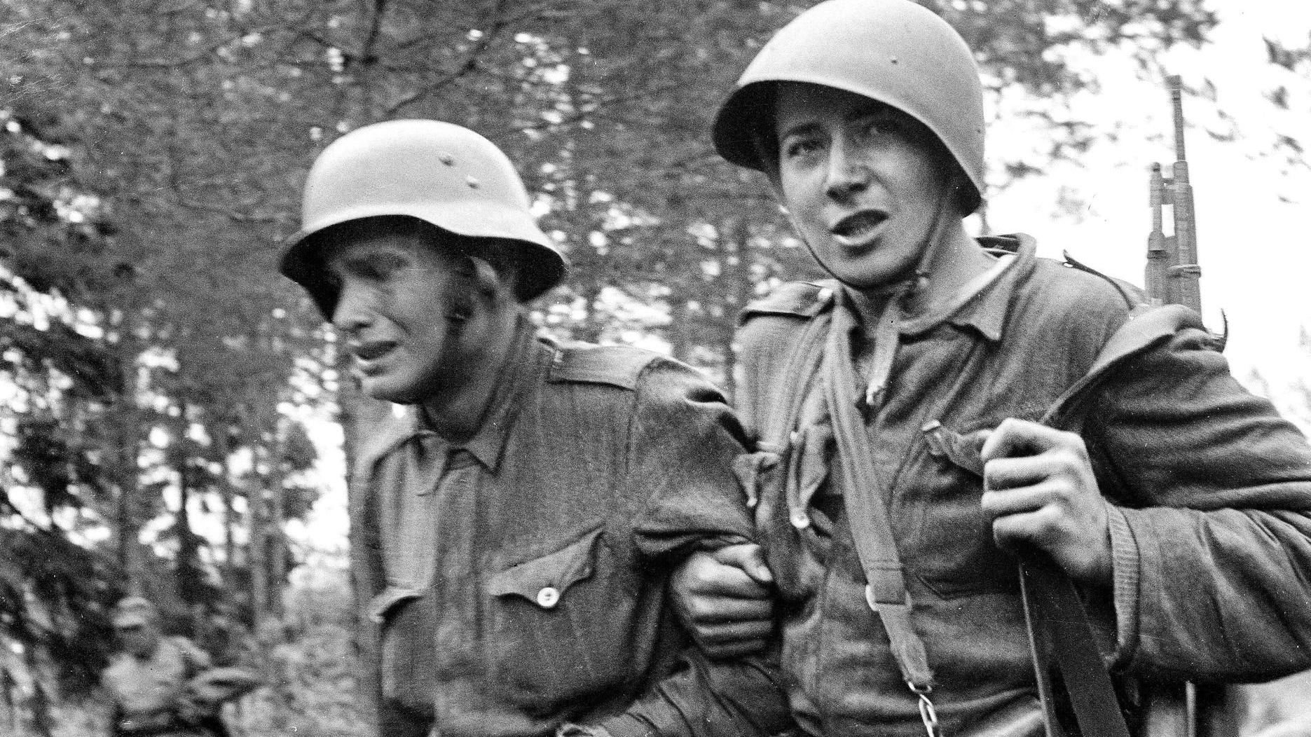 332 полк вермахта в плен