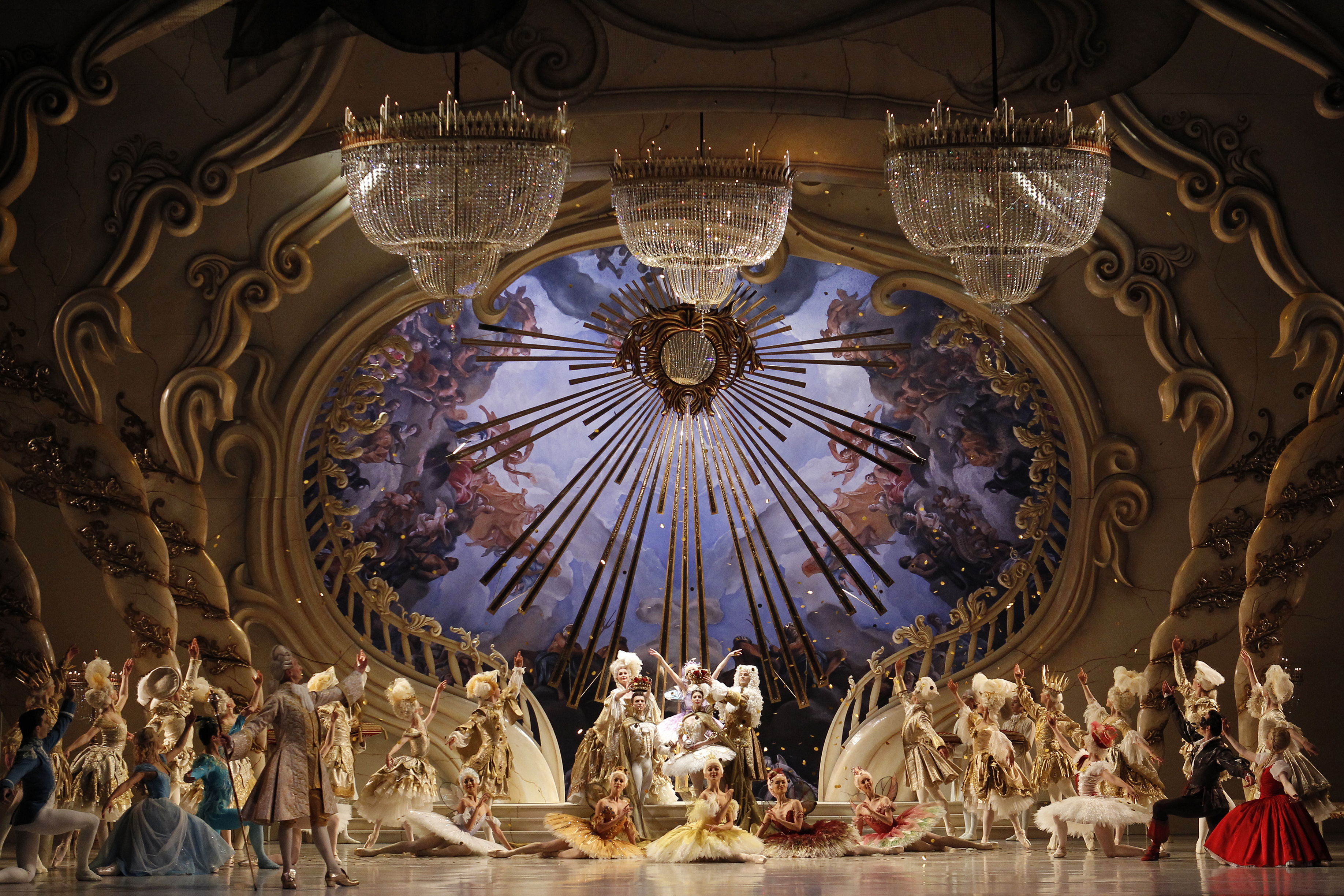 Заключительная сцена балета. Лебединое озеро Мариинский театр декорации.